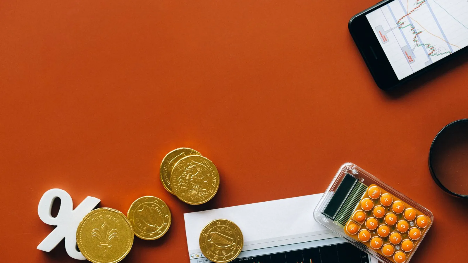 4 Common Mutual Fund Mistakes You Might Be Making — illustrative featured image