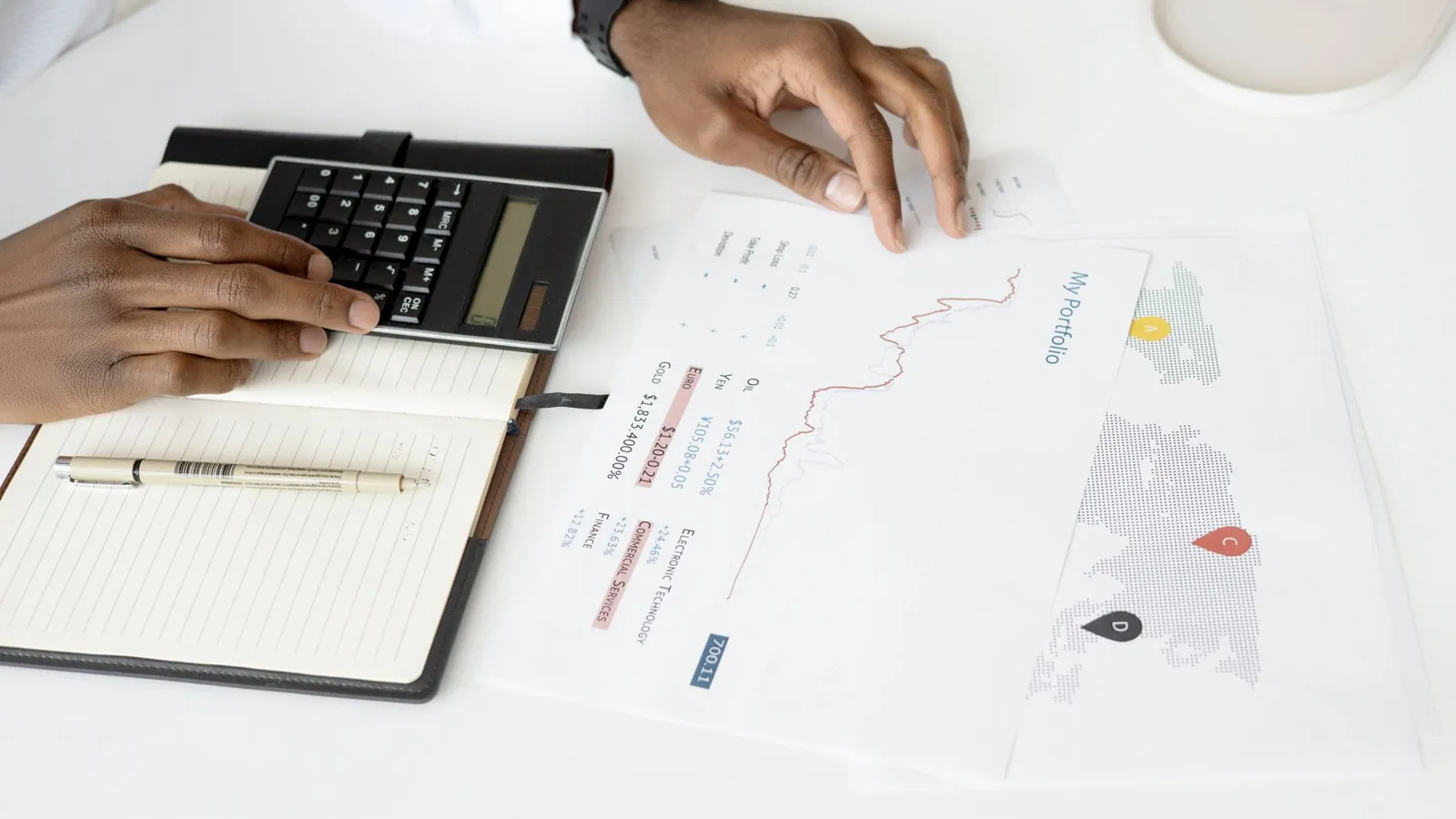 Women and Mutual Funds: Closing the Investment Gap — illustrative featured image