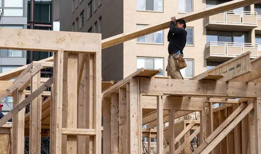 Homebuilders Are Optimistic as Mortgage Rates Fall